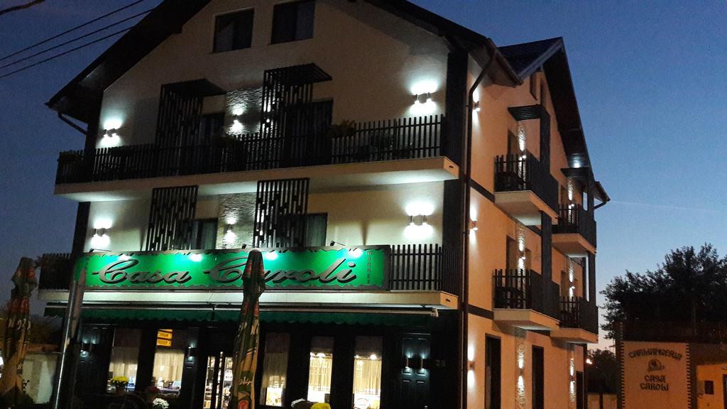 Casa Caroli Hotell Târgu Jiu Eksteriør bilde